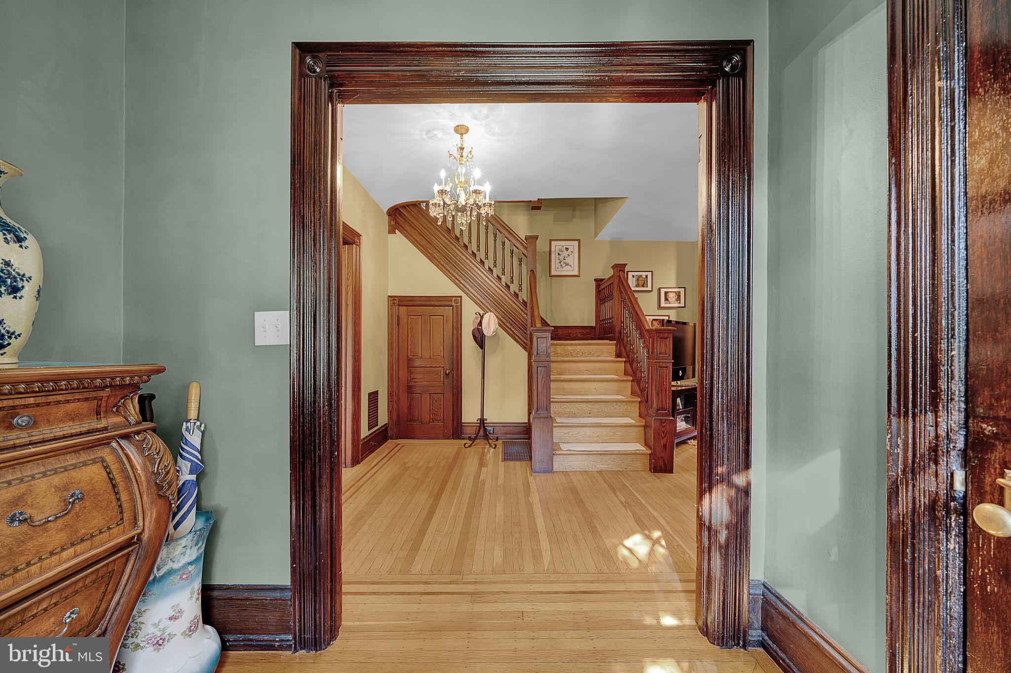 234 Wyncote Road Jenkintown, PA 19046 - Photo 4 of 49