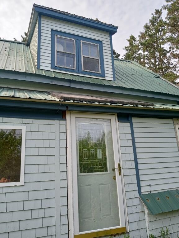 855 County Road Lubec, ME 04652 - Photo 8 of 40 08-Front Door