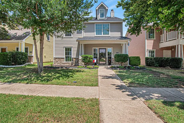 $2,350 | 10956 Colonial Heights Lane, Fort Worth, TX 76179