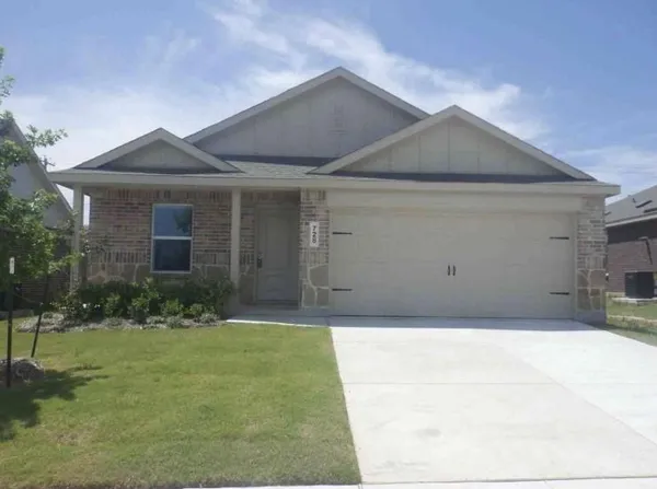 $1,850 | 728 Dressage Lane, Aubrey, TX 76227