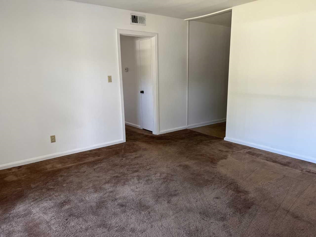 3196 Creighton Road Pensacola, FL 32504 - Photo 6 of 37 Gallery Image 6