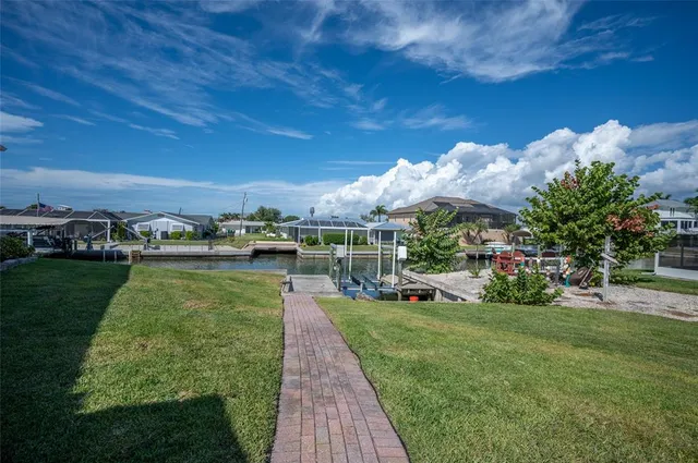 $1,200,000 | 1950 Arkansas Avenue, Englewood, FL 34224