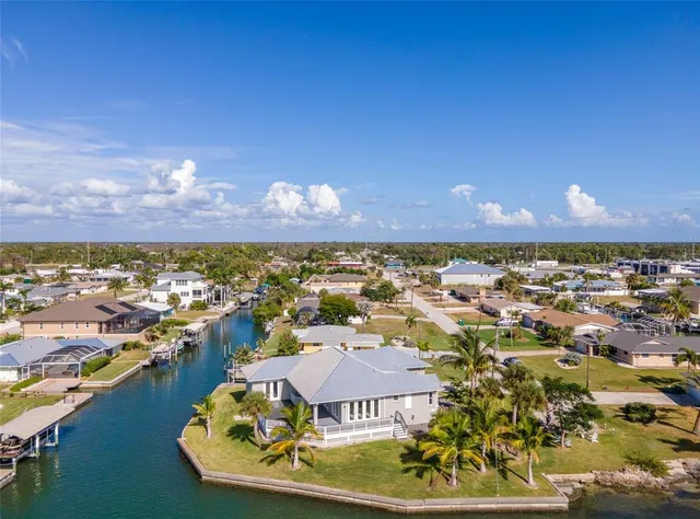 $1,200,000 | 1950 Arkansas Avenue, Englewood, FL 34224