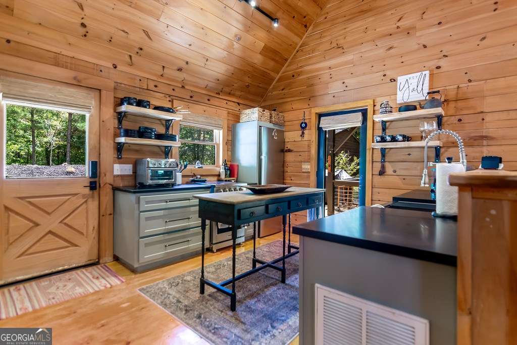 16 Toccoa Ridge Road, Unit 8 Mineral Bluff, GA 30559 - Photo 10 of 35