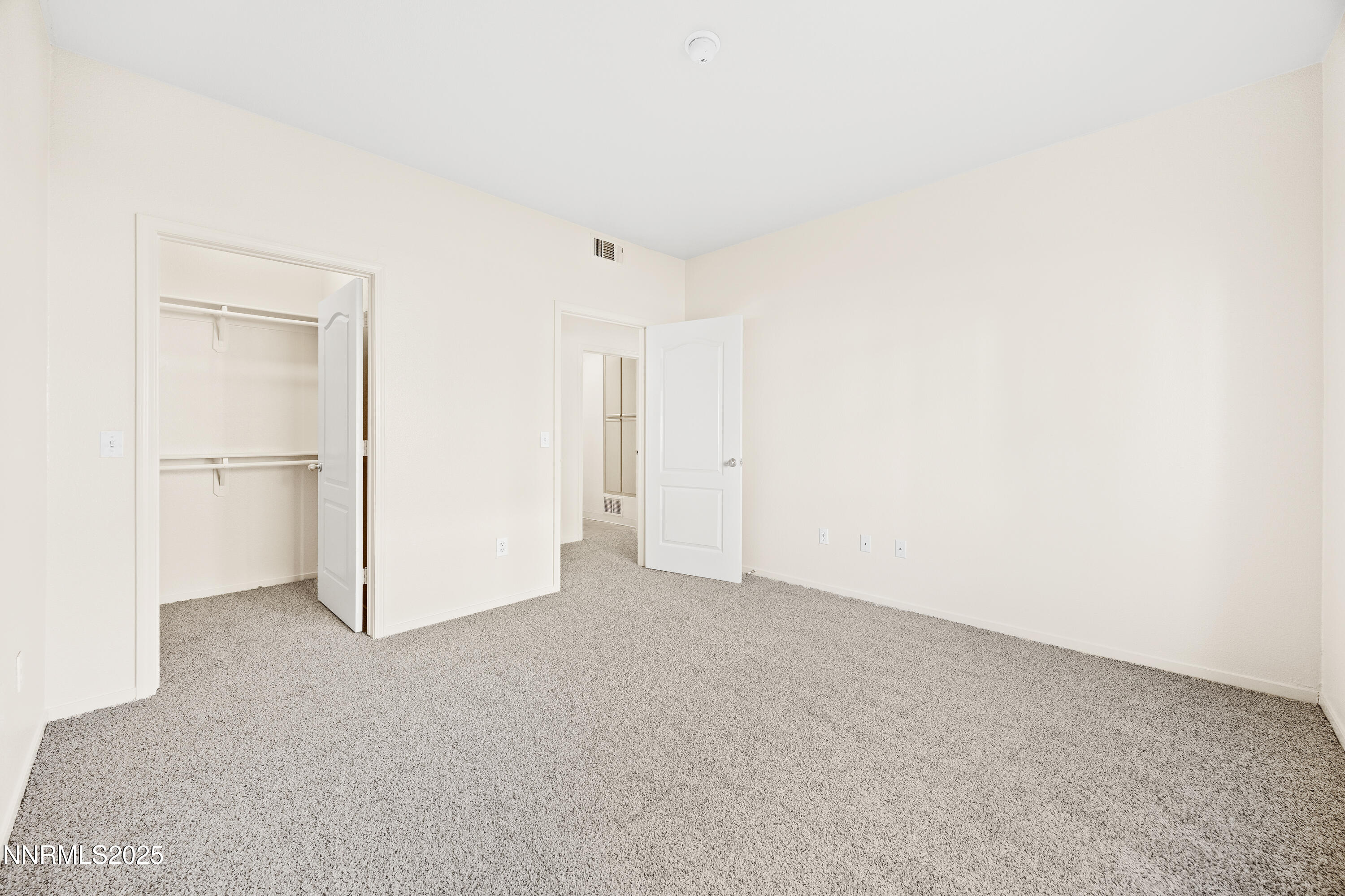 6850 Sharlands Avenue, Unit T1116 Reno, NV 89523 - Photo 16 of 26 a view of an empty room