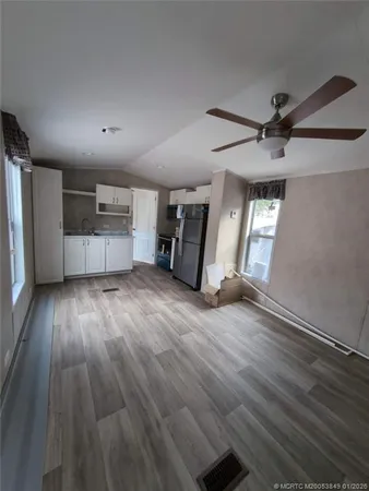 $27,000 | 2423 Northeast Palm Avenue, Unit 31, Jensen Beach, FL 34957