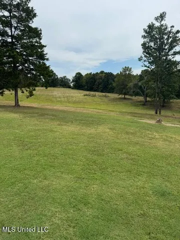 $375,000 | 3629 South Slayden Road, Lamar, MS 38642