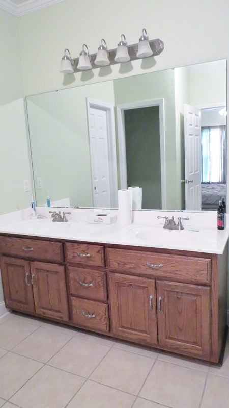 321 Eagle Ridge Road Macon, GA 31216 - Photo 12 of 23 a bathroom with a sink and a mirror