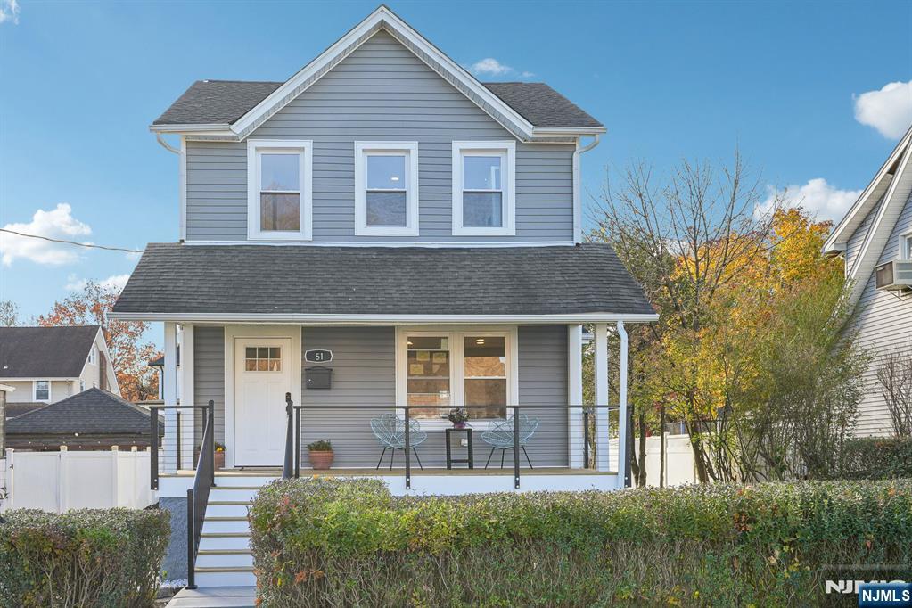 51 Highland Place Ridgefield Park, NJ 07660 - Photo 2 of 35