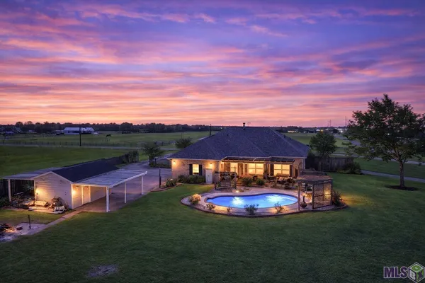 $420,000 | 19706 Highway 643, Vacherie, LA 70090