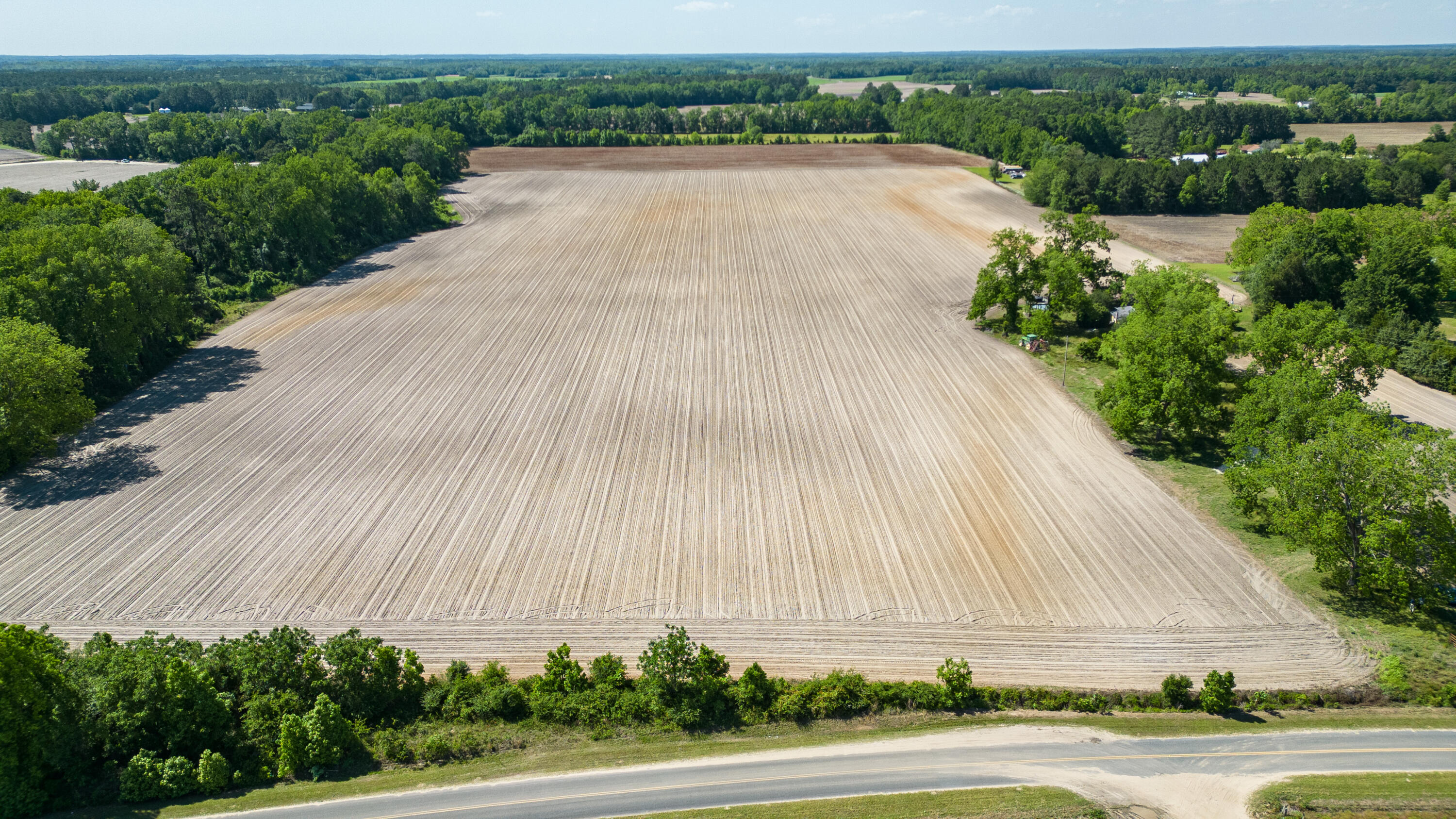 1344 Farmers Road Elloree, SC 29047 - Photo 3 of 8 DJI_0187