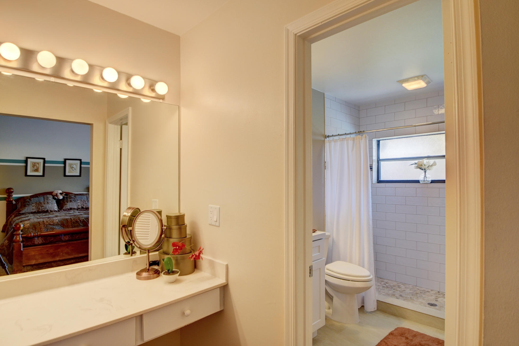 9524 Burlington Place Boca Raton, FL 33434 - Photo 27 of 42 Master Bath