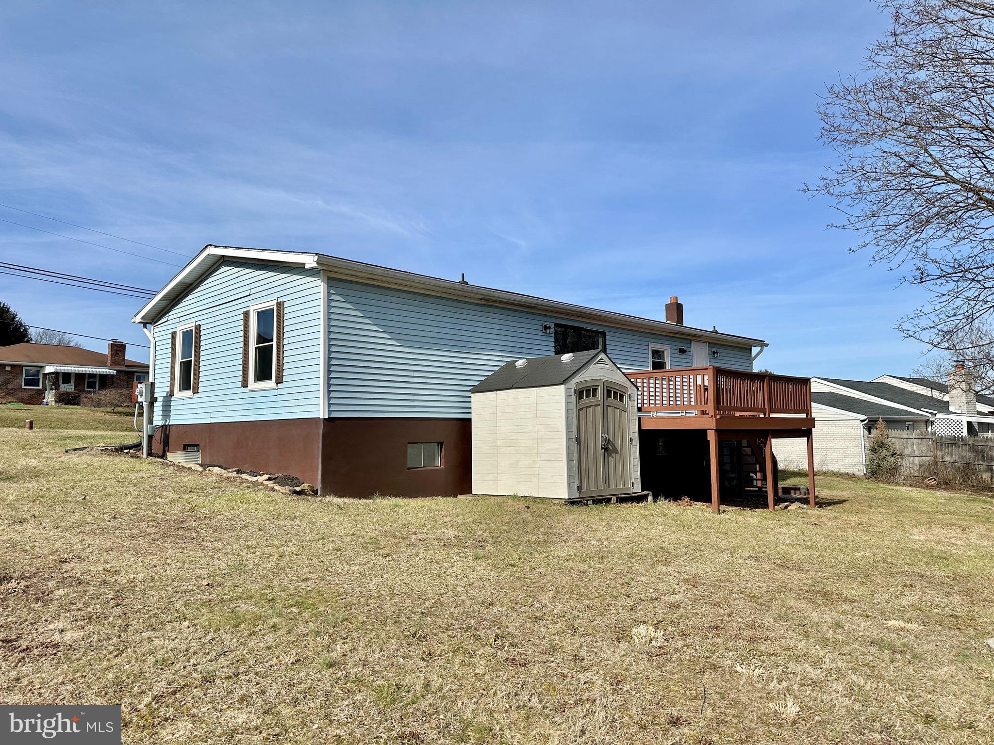 2204 Craley Road Windsor, PA 17366 - Photo 5 of 43