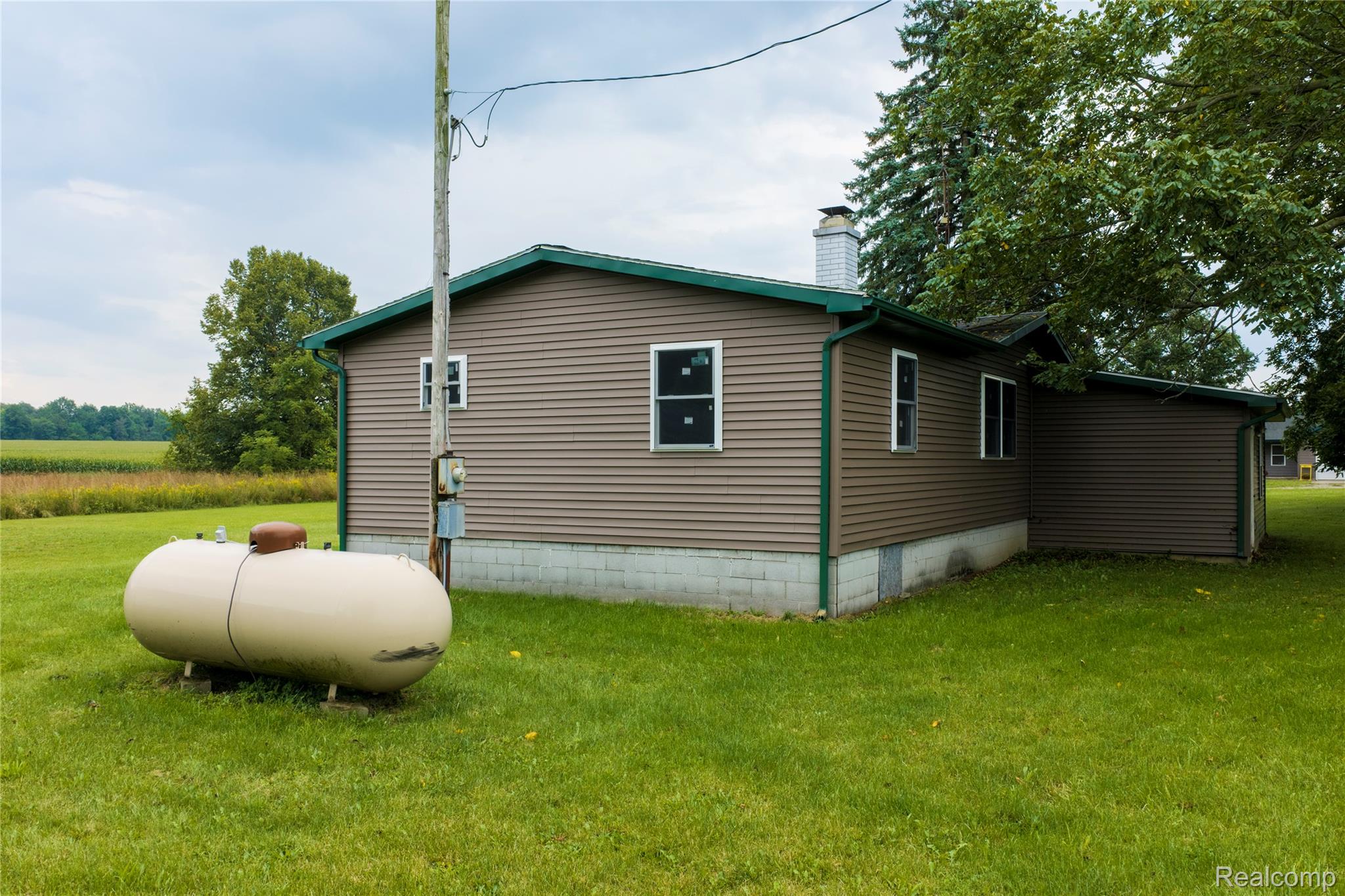 10580 Grover Road Reading, MI 49274 - Photo 15 of 25 23 Reading House 5.jpg