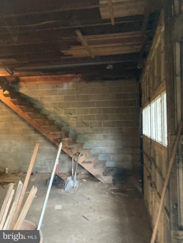 879 Huffs Church Road Alburtis, PA 18011 - Photo 19 of 20 2nd set of stairs to upper level of garage