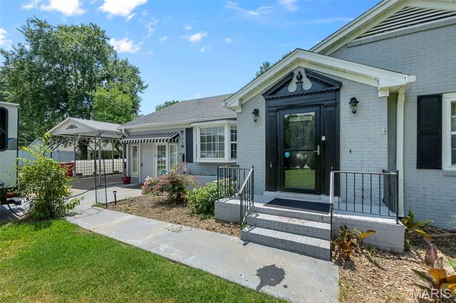 $279,000 | 907 Taylor Street, Sikeston, MO 63801