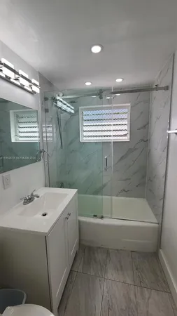 $1,950 | 761 Euclid Avenue, Unit 7, Miami Beach, FL 33139