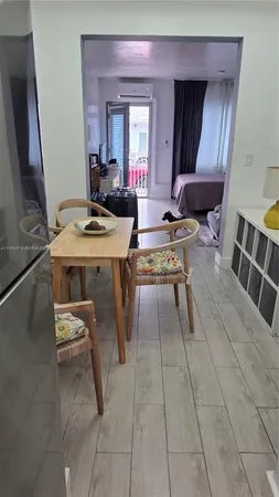 $1,950 | 761 Euclid Avenue, Unit 7, Miami Beach, FL 33139