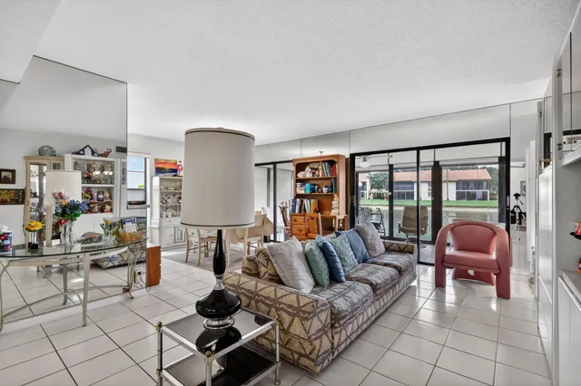 $270,000 | 10215 North Circle Lake Drive, Unit 101, Boynton Beach, FL 33437