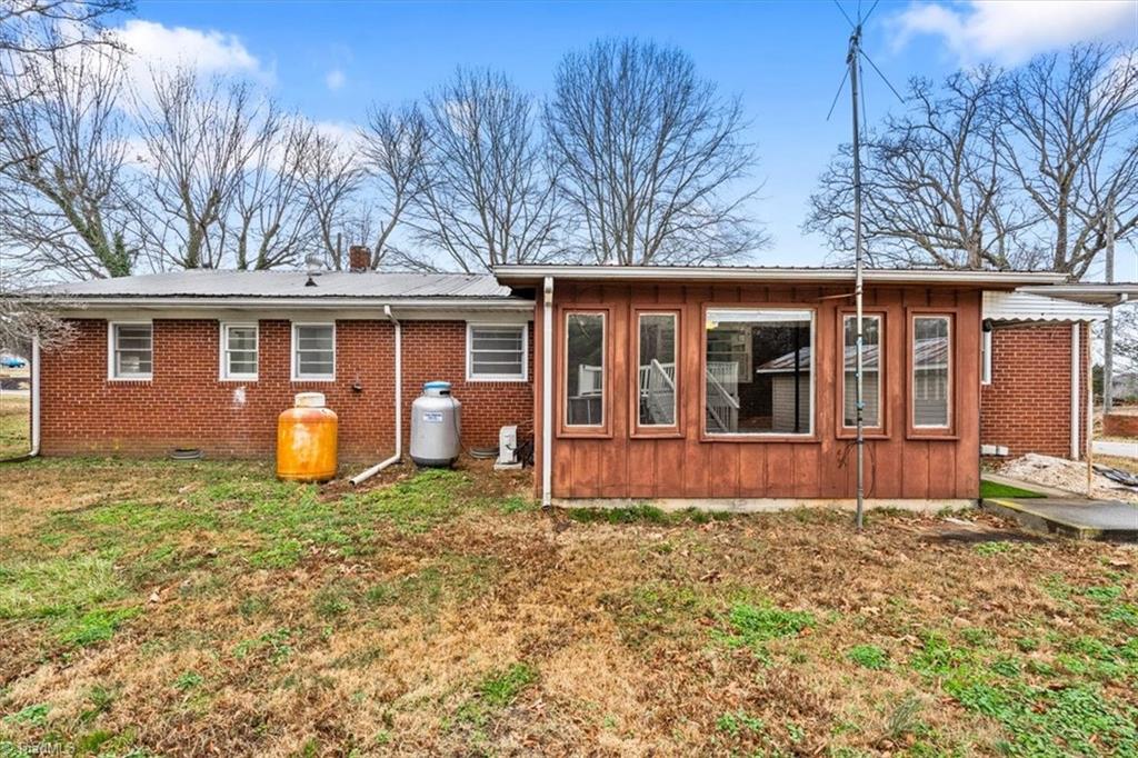 1768 Poole Town Road Asheboro, NC 27205 - Photo 34 of 50