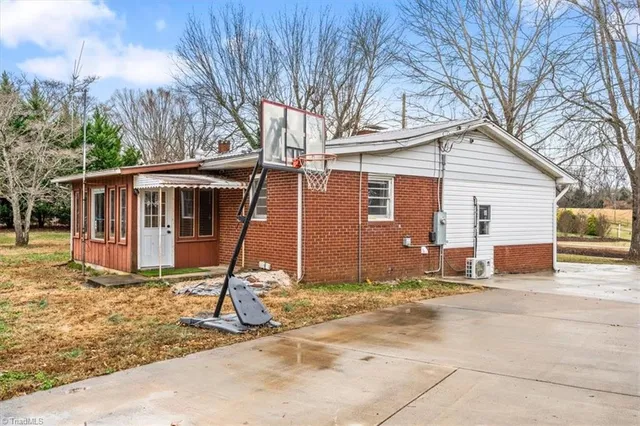 $330,000 | 1768 Poole Town Road, Asheboro, NC 27205