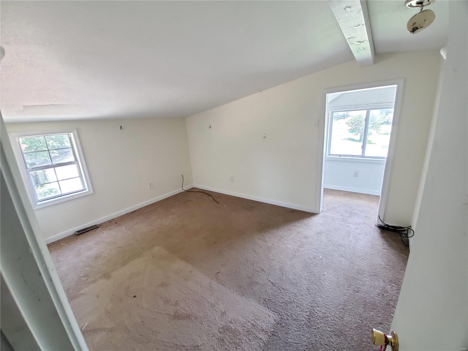11541 Larimore Road St. Louis, MO 63138 - Photo 14 of 19