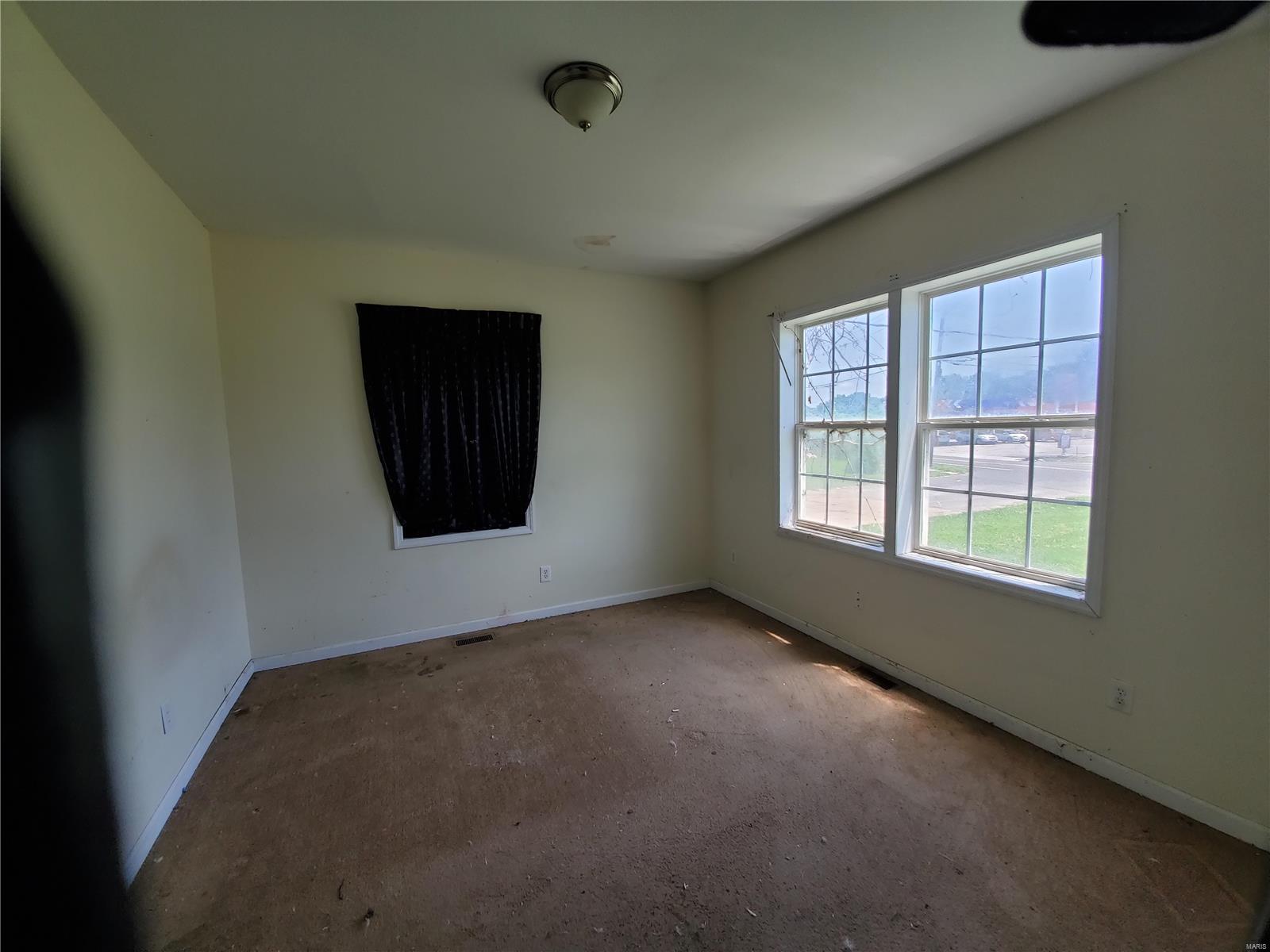 11541 Larimore Road St. Louis, MO 63138 - Photo 4 of 19