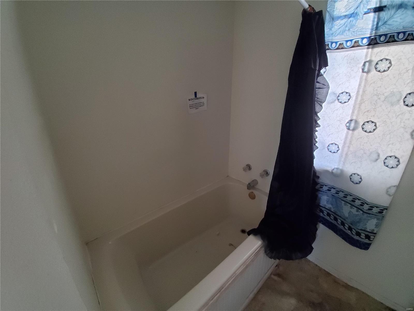 11541 Larimore Road St. Louis, MO 63138 - Photo 9 of 19