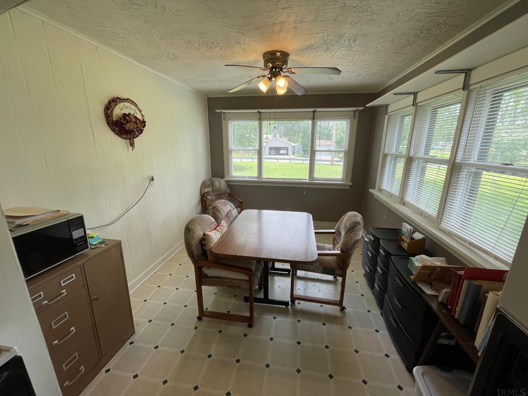 2537 Wolfs Point Drive Rochester, IN 46975 - Photo 6 of 13