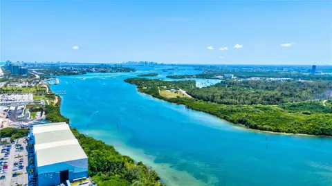 $839,000 | 401 Poinciana Island Drive, Unit 1225, Sunny Isles Beach, FL 33160