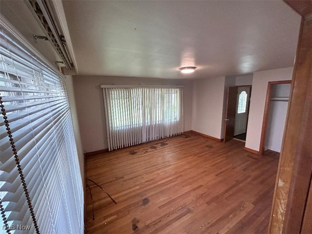 1130 Carver Road Cleveland, OH 44112 - Photo 18 of 32 Master
