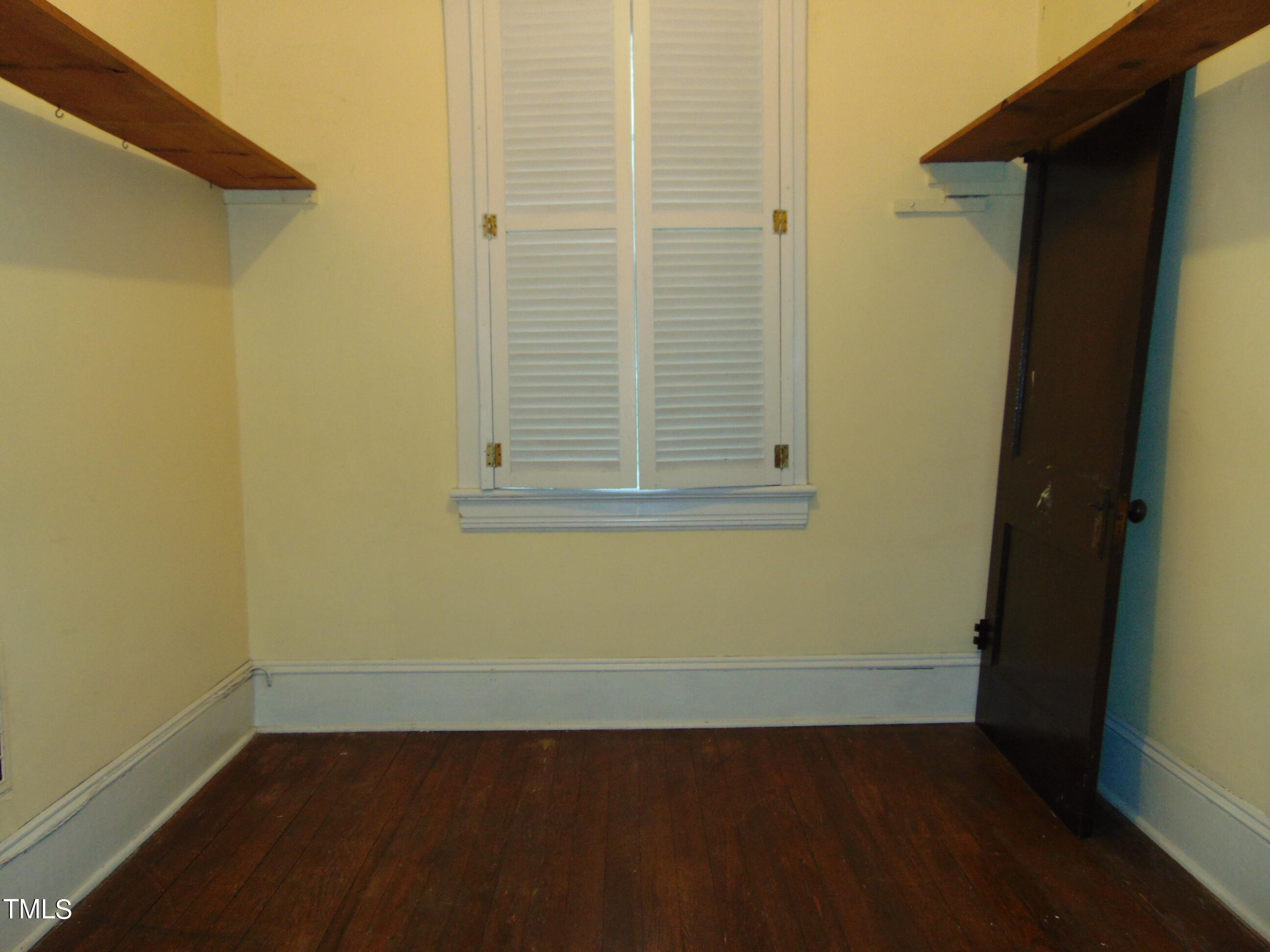 215 Woodburn Road Raleigh, NC 27605 - Photo 44 of 58 DSC02947