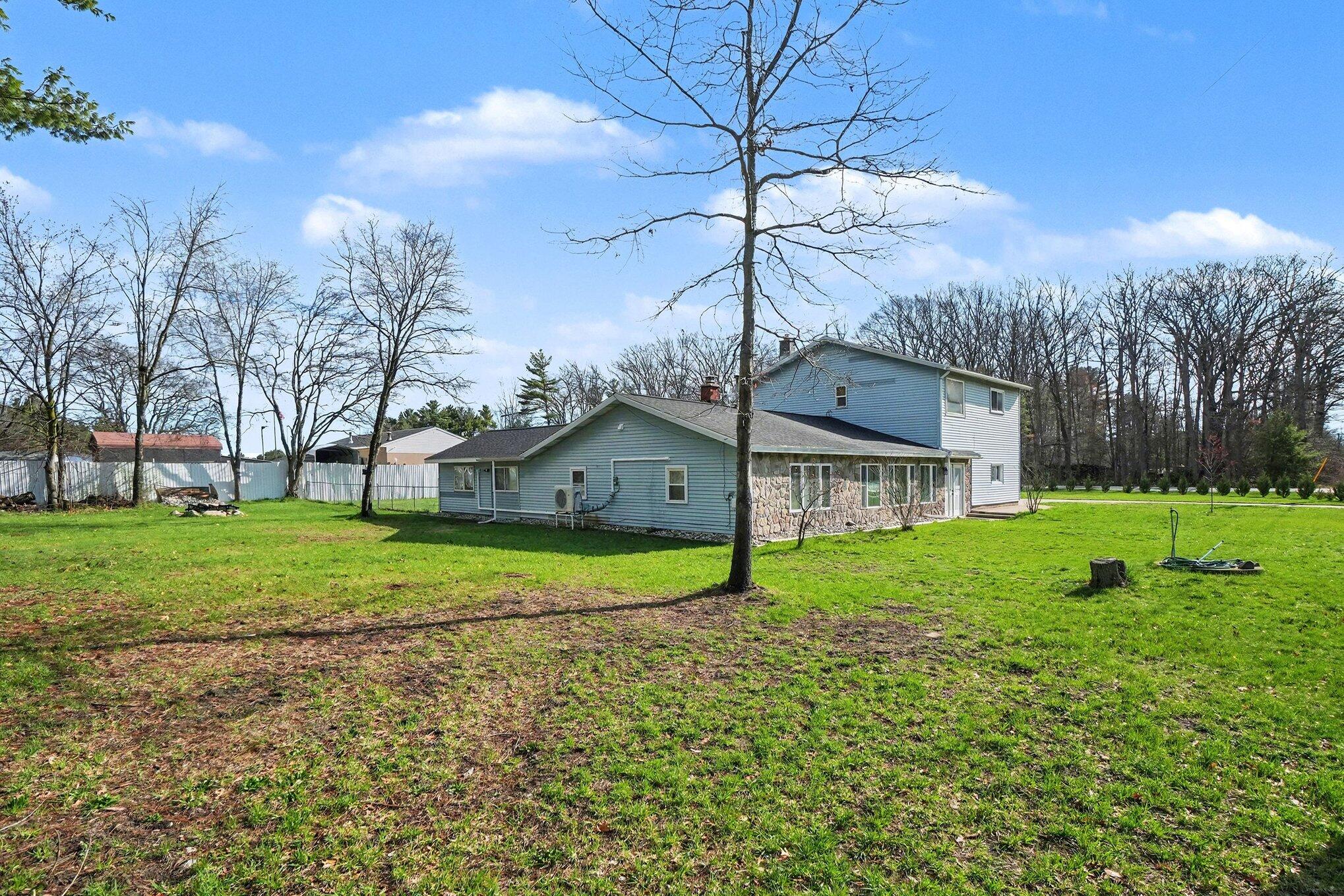 184 East Tyler Road Muskegon, MI 49445 - Photo 24 of 27 030_file_8814