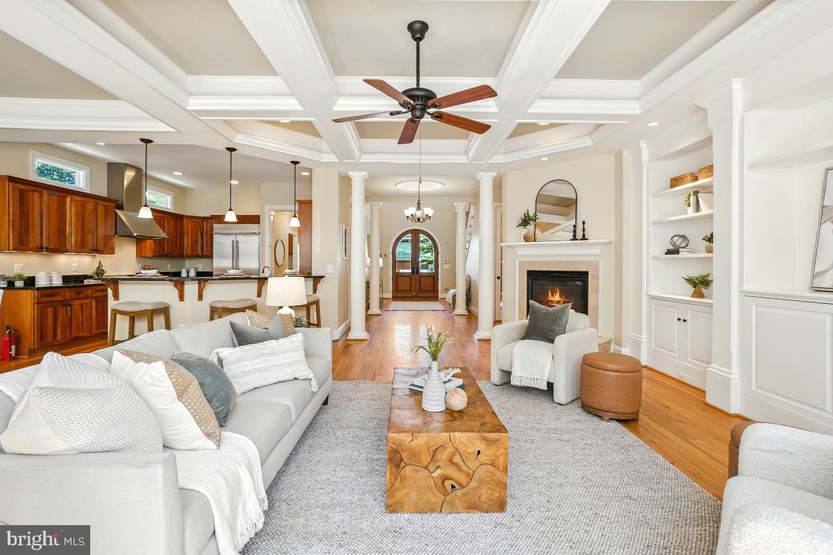 217 Talahi Road Southeast Vienna, VA 22180 - Photo 12 of 63