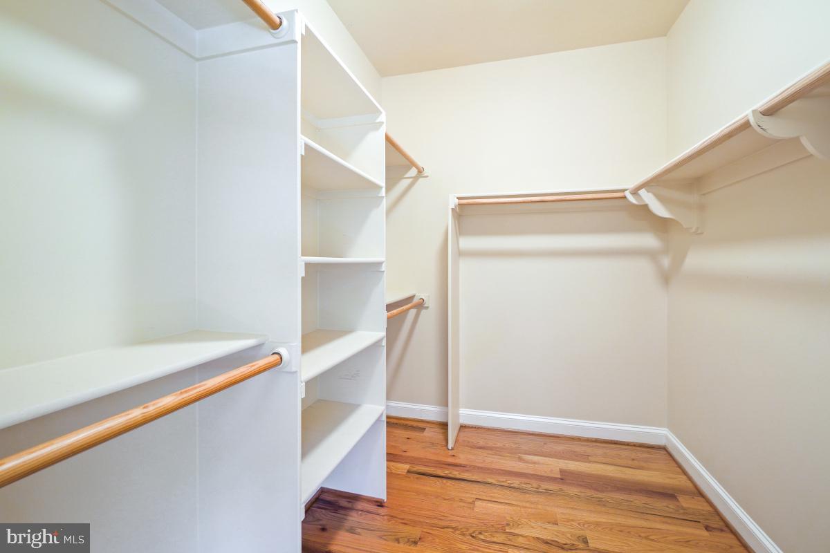 217 Talahi Road Southeast Vienna, VA 22180 - Photo 42 of 63 a view of an empty walk in closet