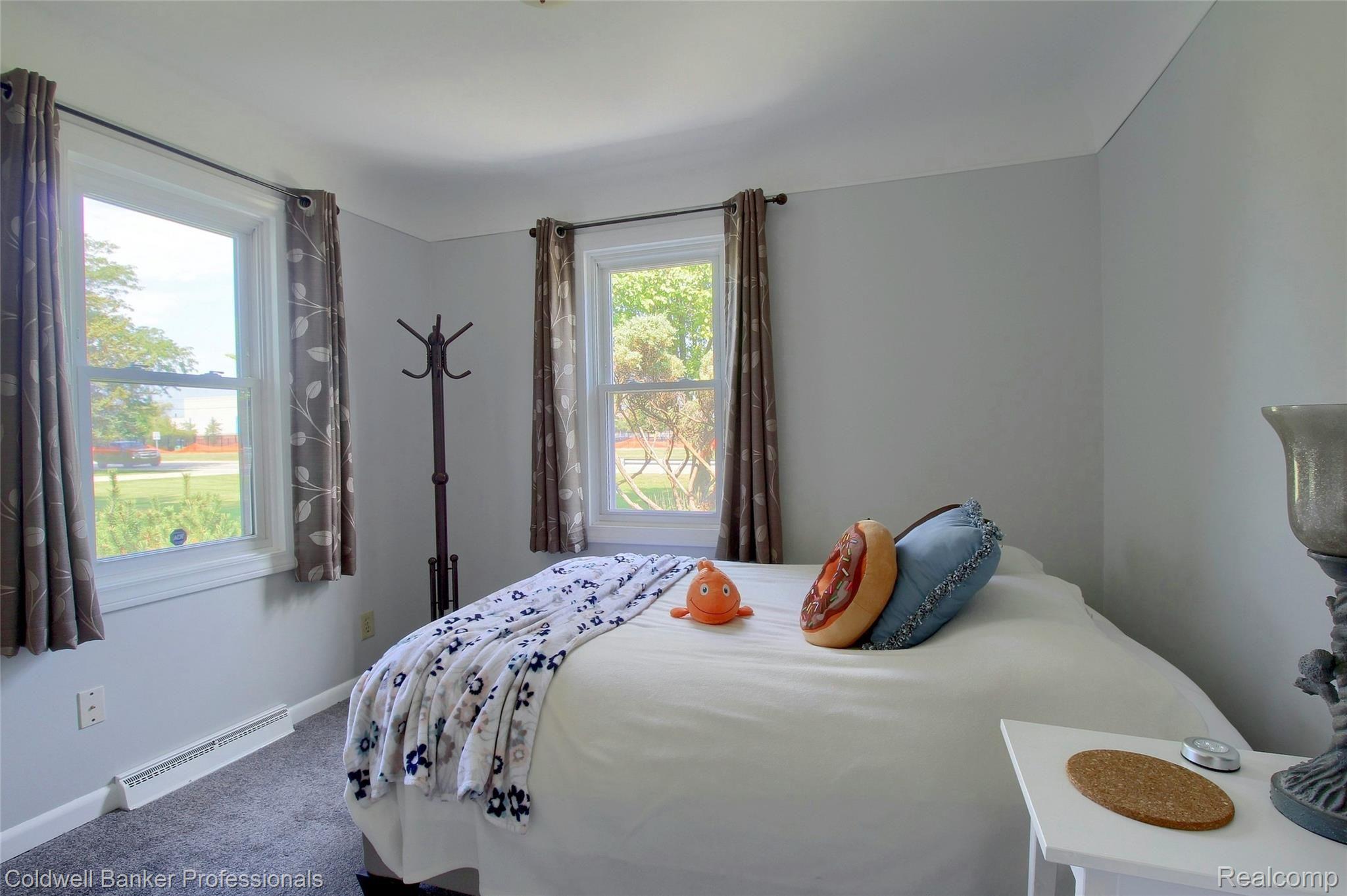41495 Tyler Road Belleville, MI 48111 - Photo 20 of 32 20-2nd-Bedroom.jpg