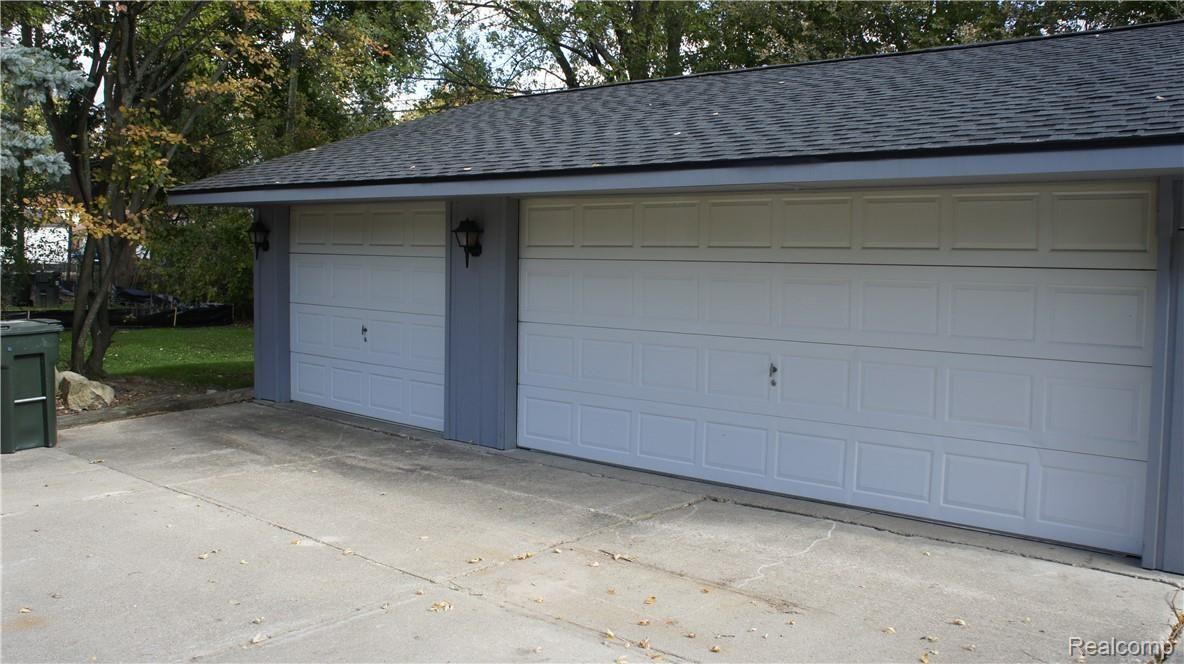 2907 Dearborn Avenue Rochester, MI 48309 - Photo 9 of 55 DSC06815.JPG