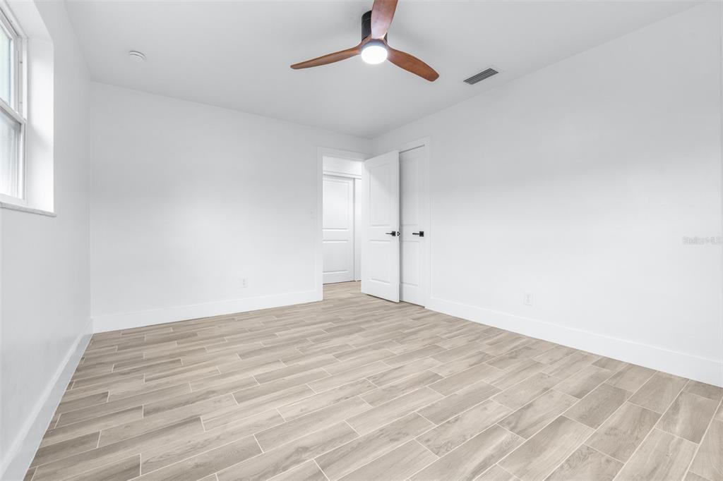 6312 Fairway Boulevard Apollo Beach, FL 33572 - Photo 20 of 58 a view of an empty room with a window