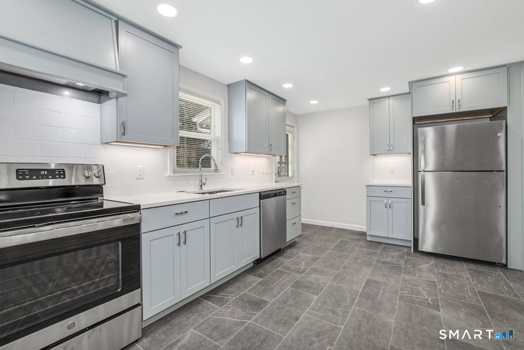 3 Wild Rose Road Westport, CT 06880 - Photo 5 of 19 Gallery Image 5
