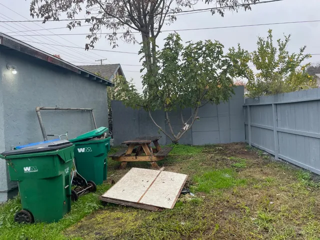 $298,900 | 421 East Elm Street, Lodi, CA 95240