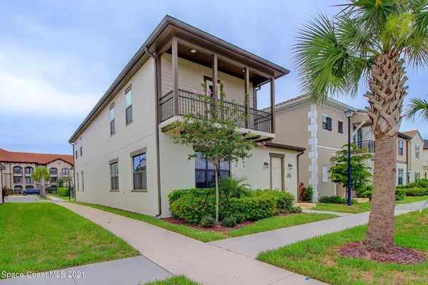 $3,500 | 6903 Vista Hermosa Drive, Melbourne, FL 32940
