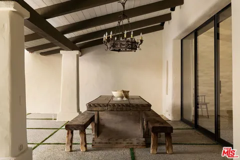 $6,495,000 | 28611 Bamfield Drive, Agoura Hills, CA 91301