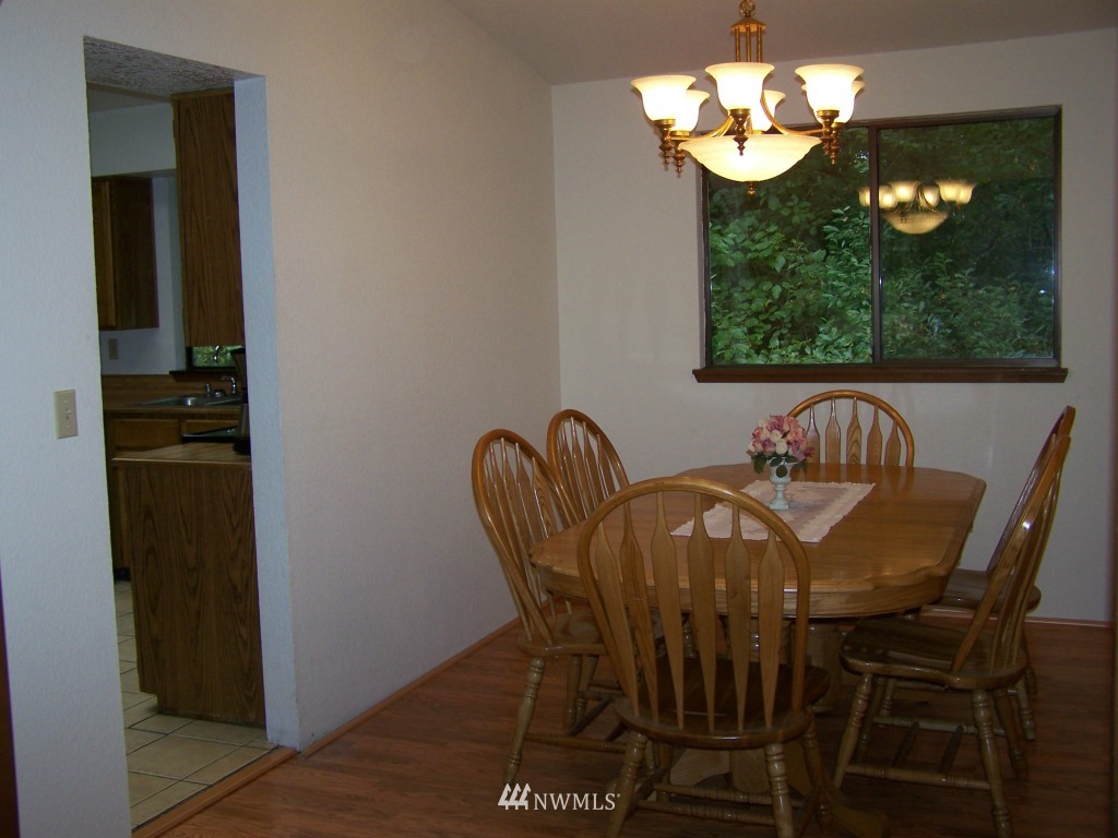 3910 Southeast Salmonberry Road Port Orchard, WA 98366 - Photo 8 of 15 Gallery Image 8