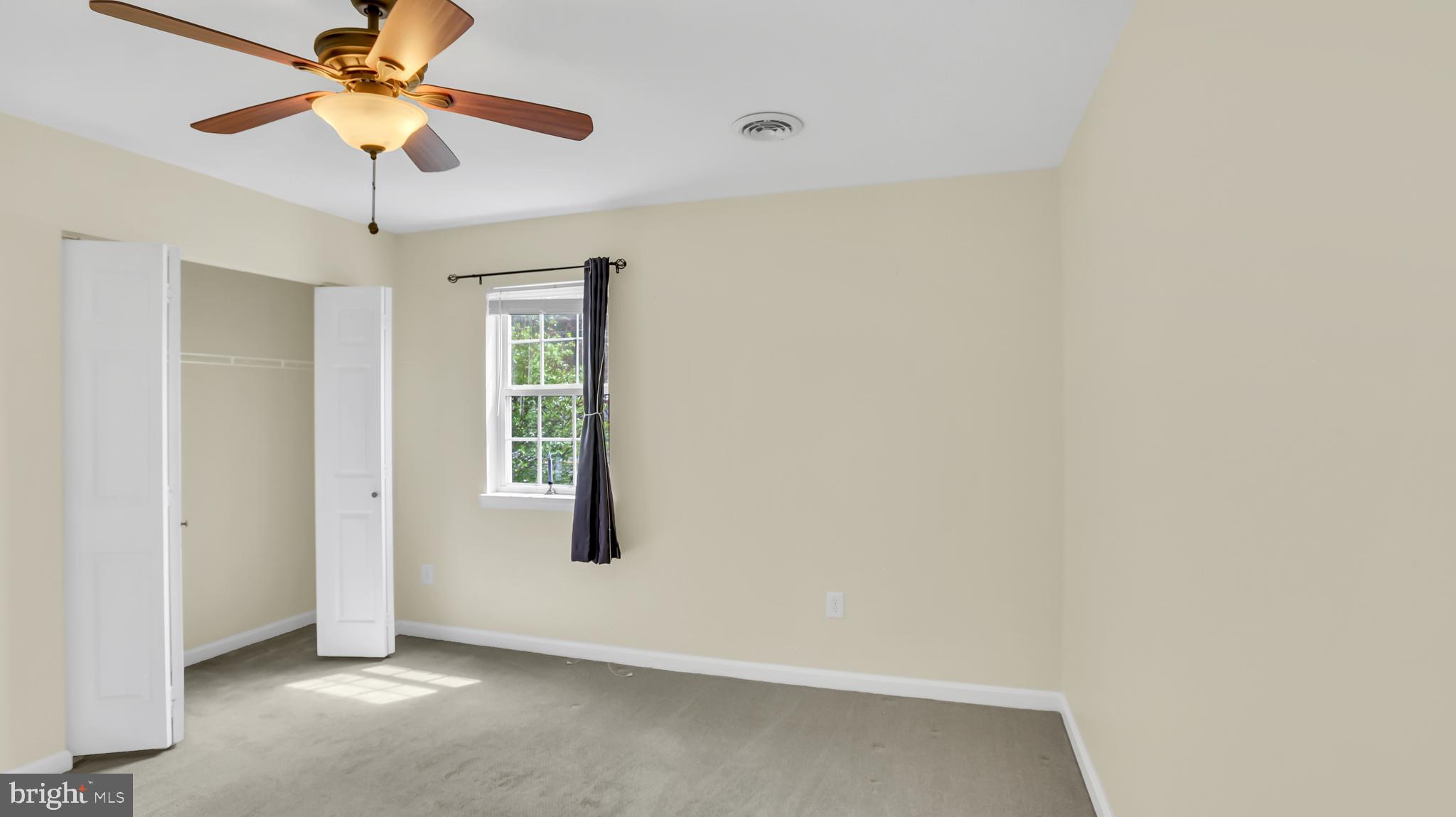 1402 Burnside Drive Hampstead, MD 21074 - Photo 13 of 28