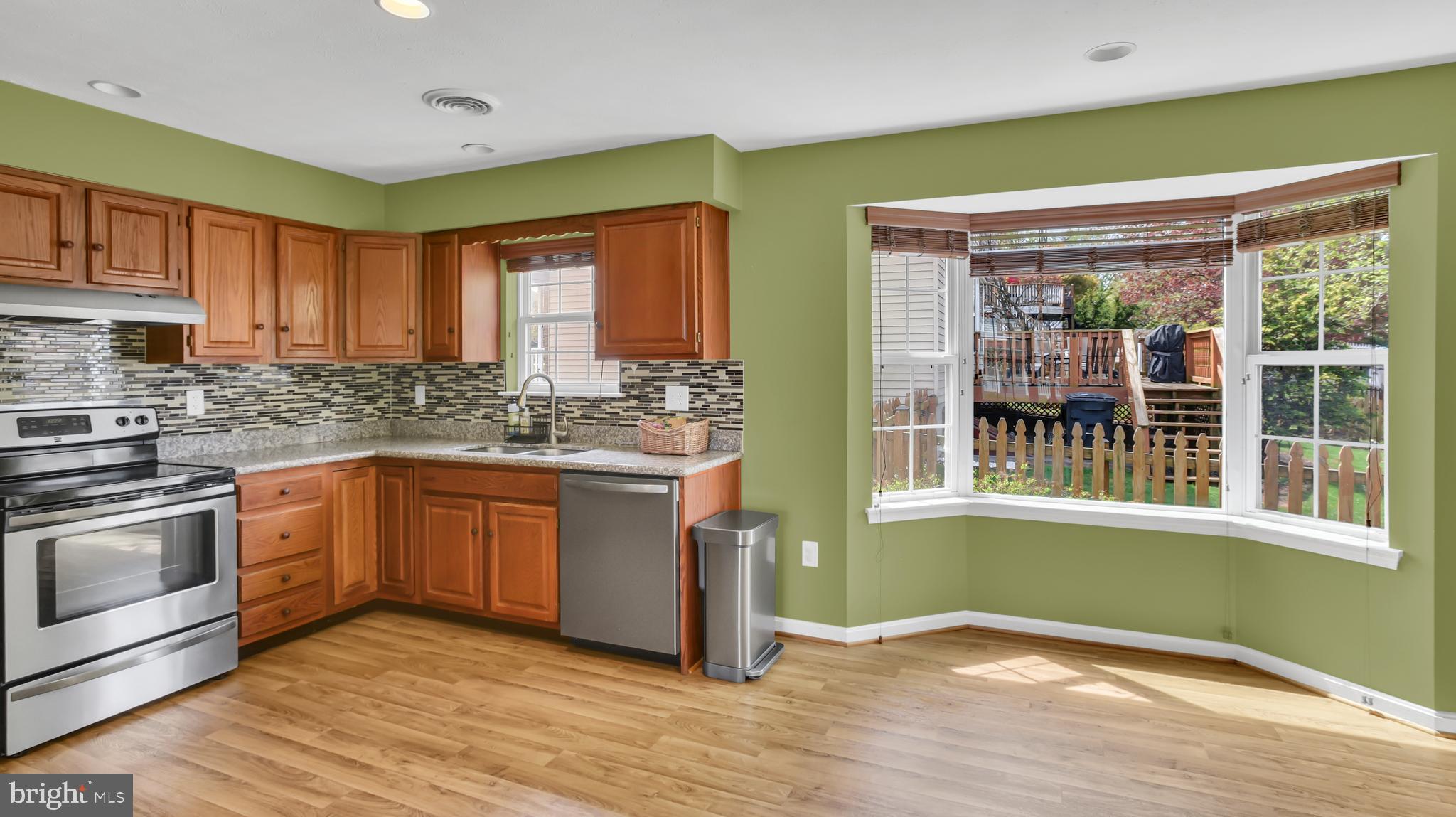 1402 Burnside Drive Hampstead, MD 21074 - Photo 6 of 28