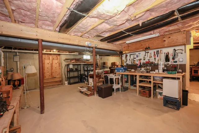 $525,000 | 7 Fairway Drive, Franklin, NH 03235