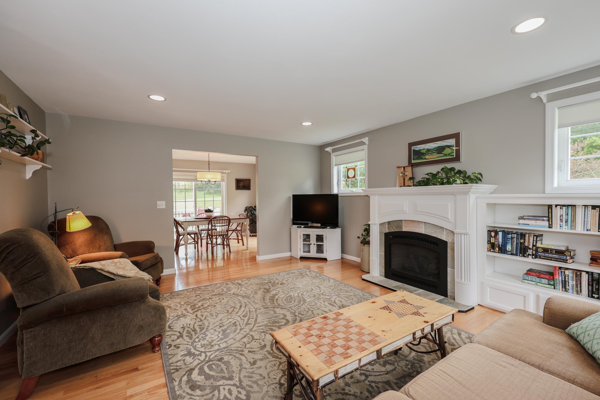 7 Fairway Drive Franklin, NH 03235 - Photo 5 of 37