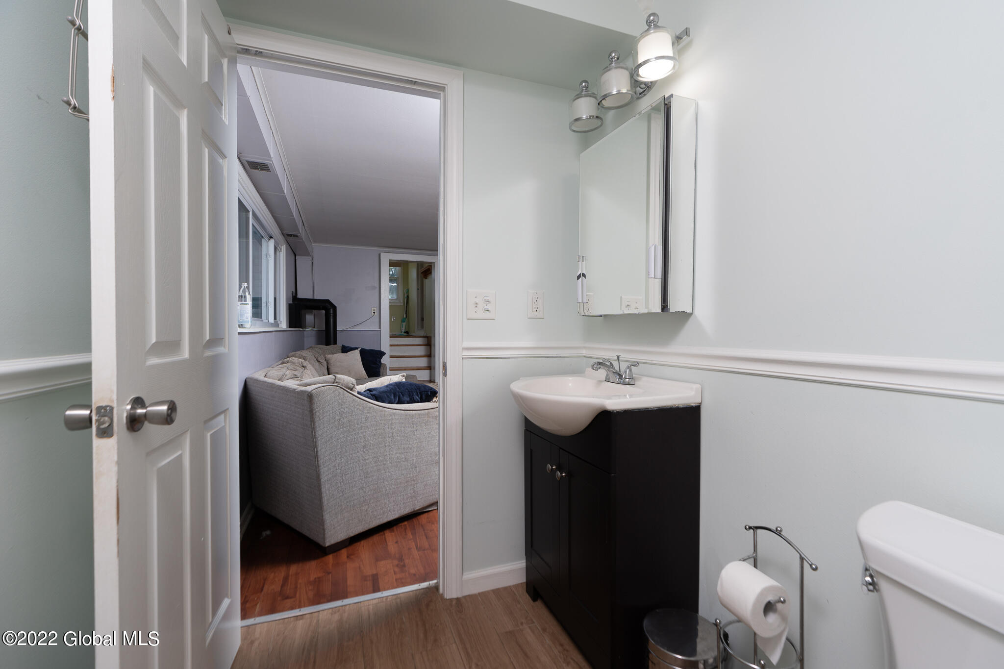 40 Hunting Road Albany, NY 12205 - Photo 12 of 28 029-40-Hunting-Rd