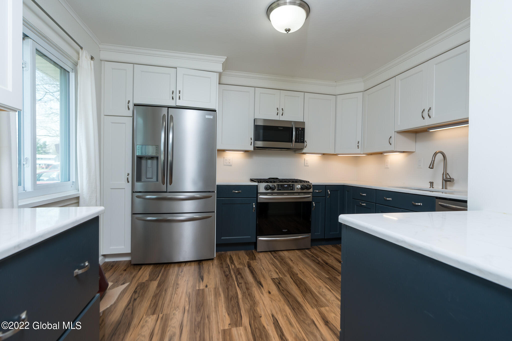 40 Hunting Road Albany, NY 12205 - Photo 2 of 28 034-40-Hunting-Rd