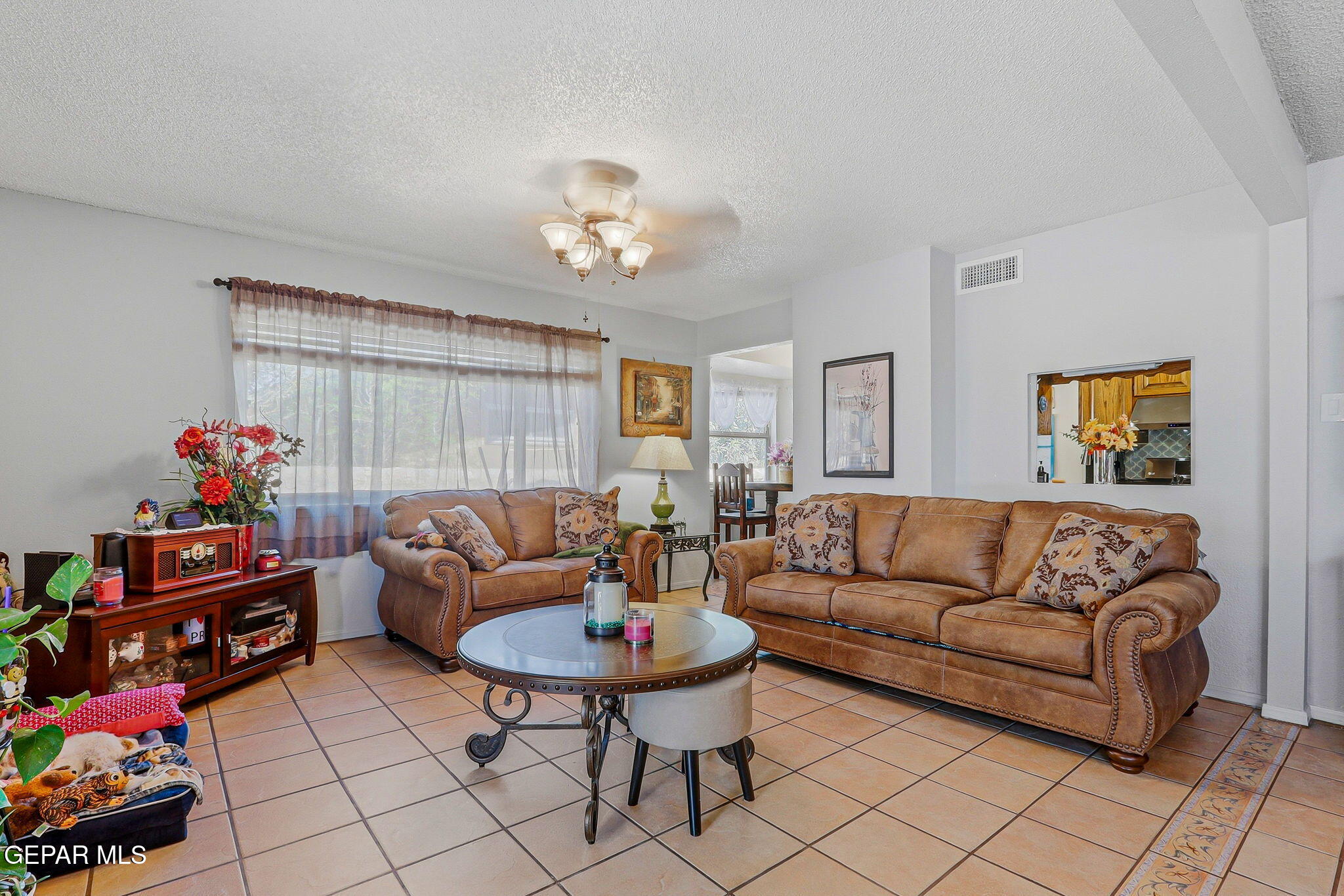 309 Rio Verde Drive El Paso, TX 79912 - Photo 13 of 34 13-web-or-mls-IMG_0505